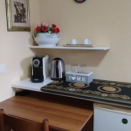 Li Muntigeddi B&B San Teodoro  Exterior foto